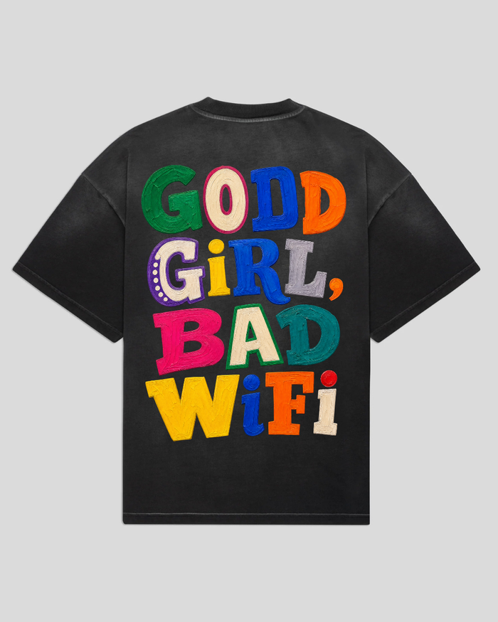 bee. GOOD GIRL BAD WIFI - Black