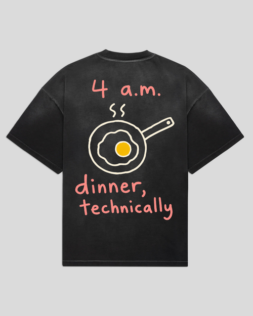 bee. 4 A.M. DINNER - Black