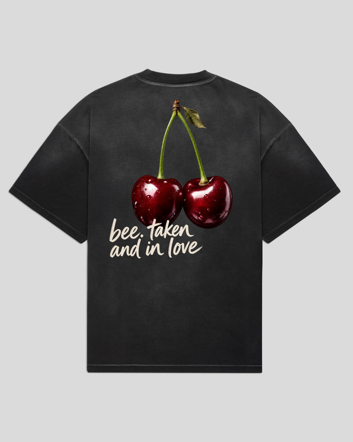 bee. TAKEN - Black